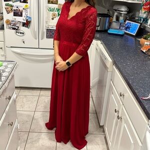 Elegant Red Lace Evening Gown